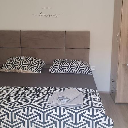 Apartmani Sanja Zaton  エクステリア 写真