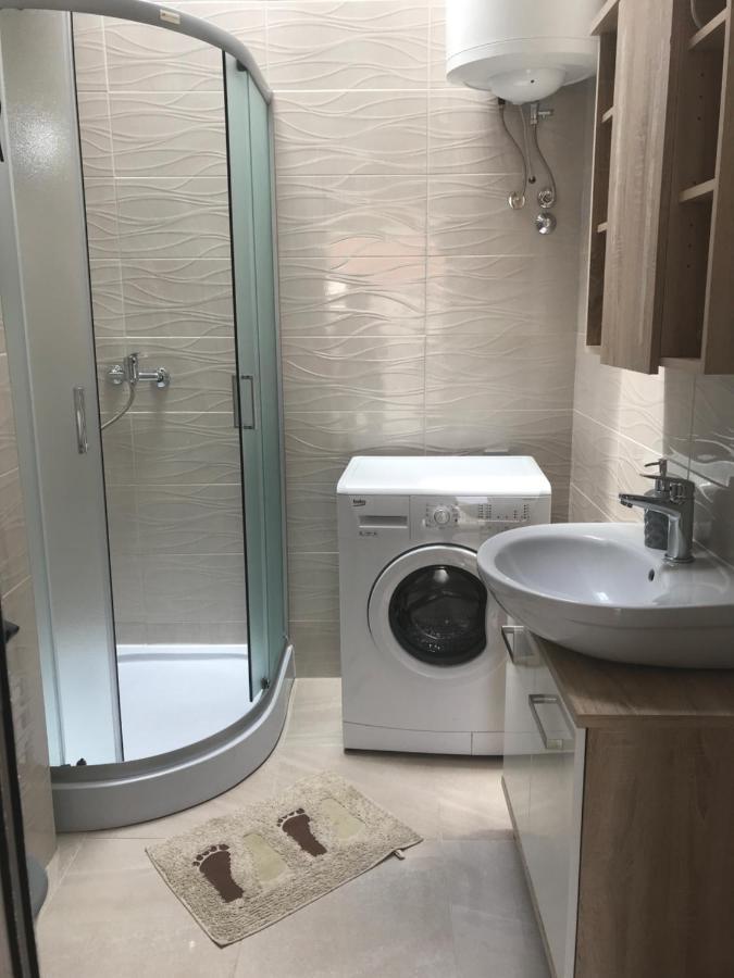 Apartmani Sanja Zaton  エクステリア 写真