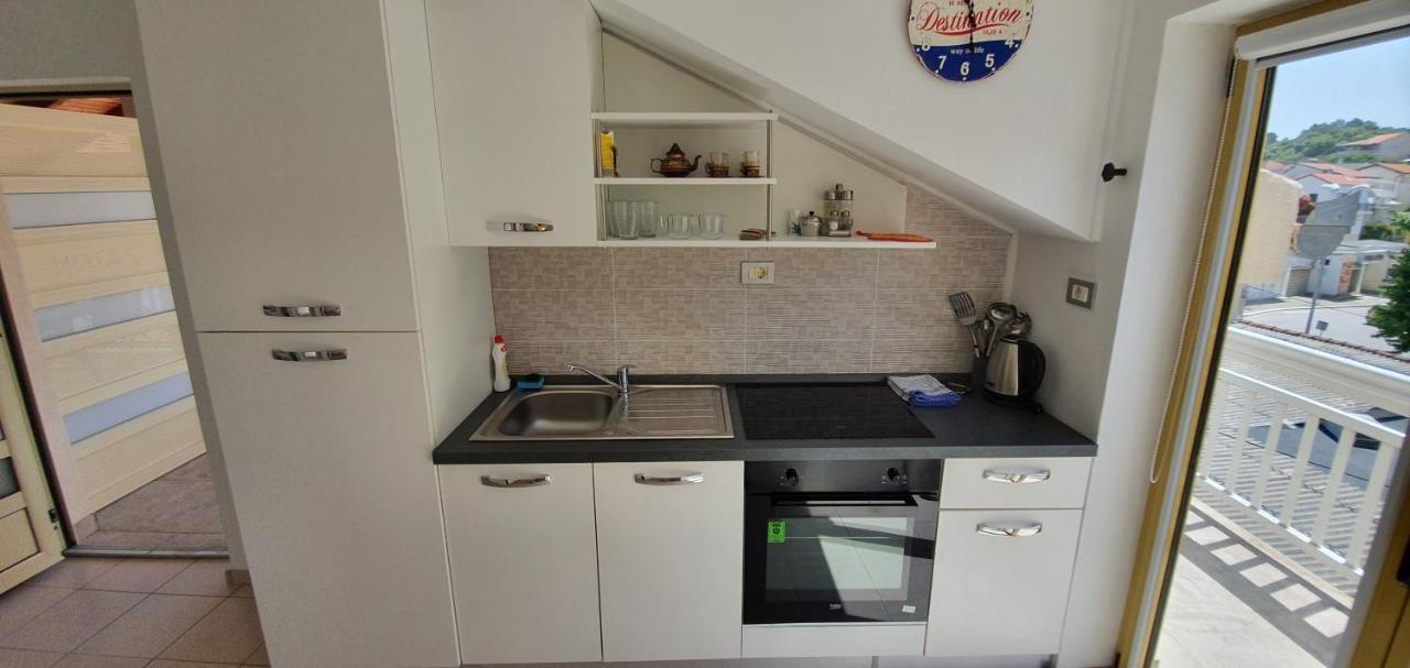 Apartmani Sanja Zaton  エクステリア 写真