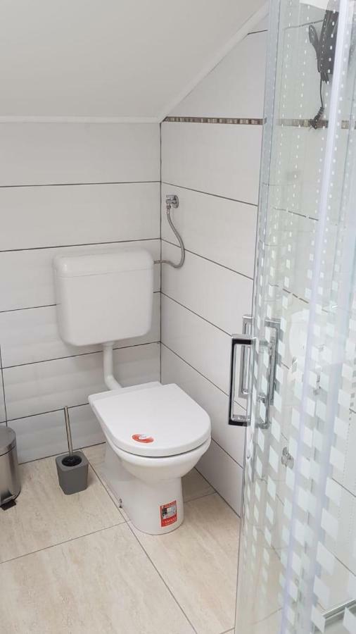 Apartmani Sanja Zaton  エクステリア 写真