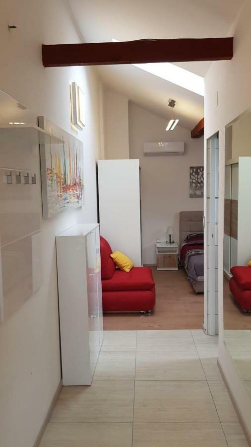 Apartmani Sanja Zaton  エクステリア 写真