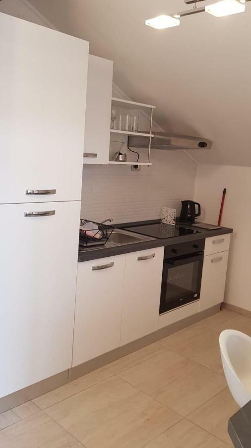 Apartmani Sanja Zaton  エクステリア 写真
