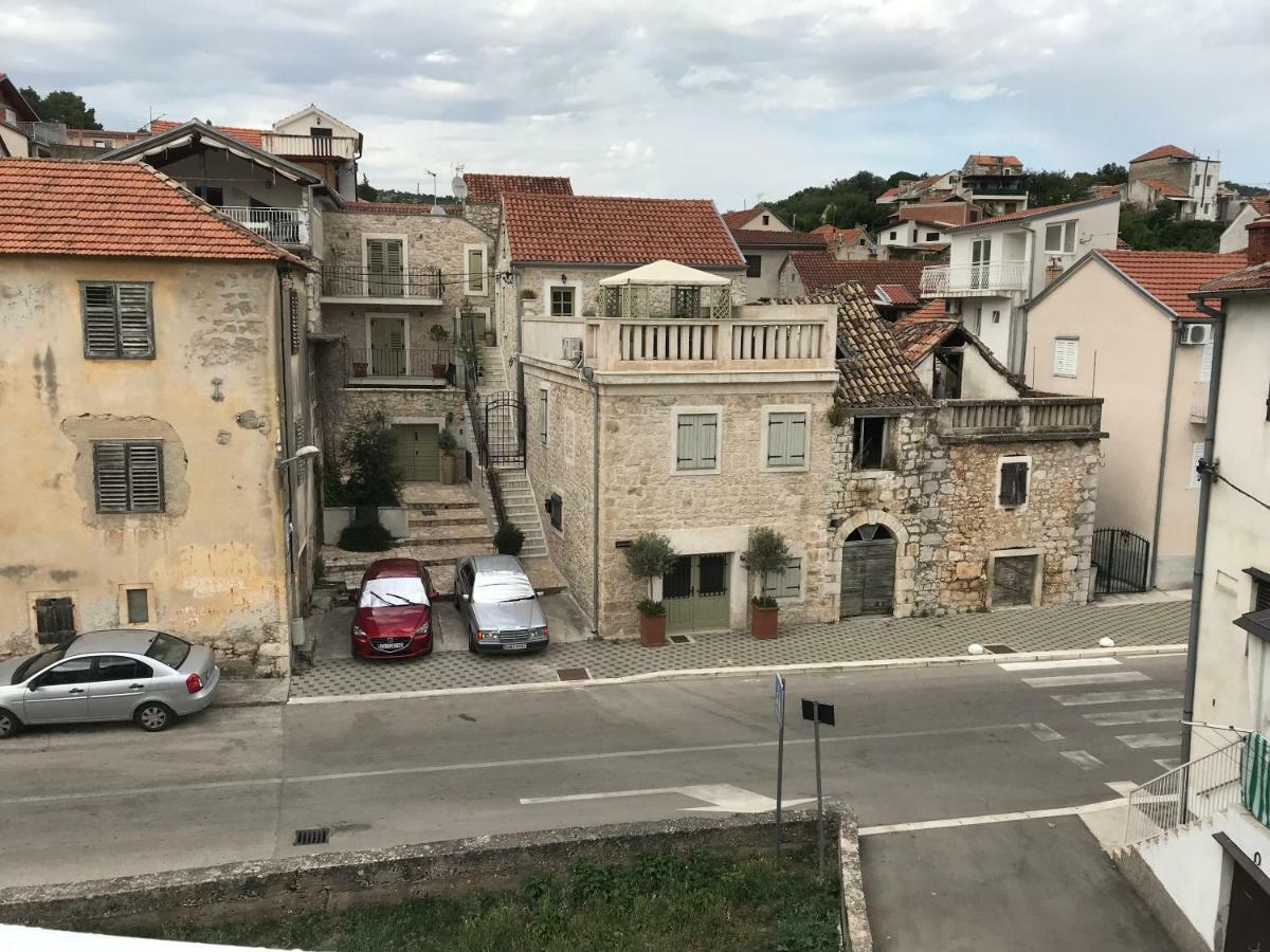 Apartmani Sanja Zaton  エクステリア 写真