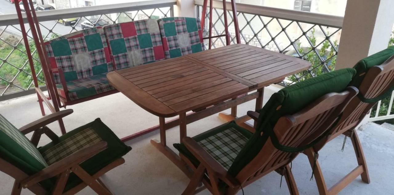 Apartmani Sanja Zaton  エクステリア 写真